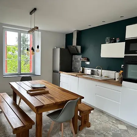 Petite Maison Au Coeur De La Casa de Férias Pouzauges