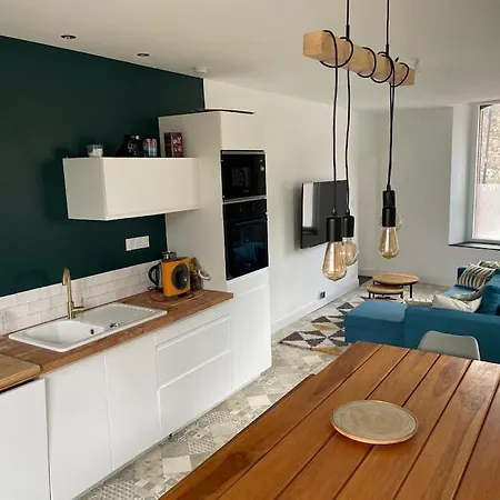 Petite Maison Au Coeur De La Pouzauges