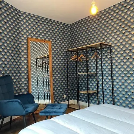 Petite Maison Au Coeur De La Pouzauges